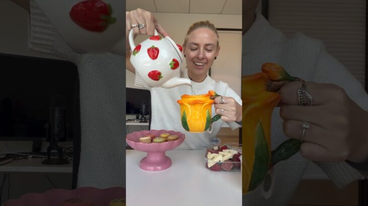 Office lunch Alice in Wonderland theme 👑♦️♠️ #food #lunch #wlw
