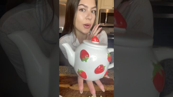 Pack the Alice in Wonderland themed lunch with me ❤️♠️♦️🐇#food #lunch #wlw