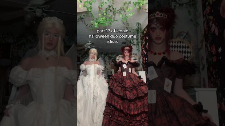 part 17 of iconic Halloween duo costume ideas #aliceinwonderland #queenofhearts #whitequeen #cosplay