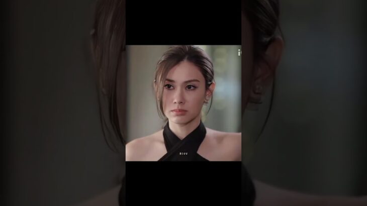 those puppy eyes👀 #thaigl #lenamiu #wlw #plsloveรักได้ไหม